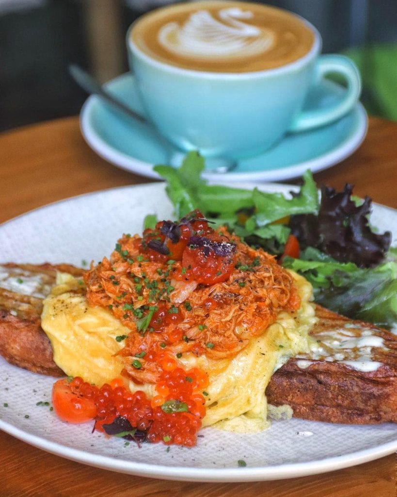 the brewing ground crab and scrambled eggs on toast