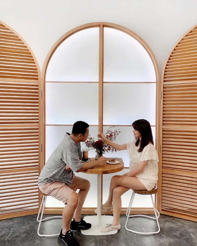 @3 at3 cafe singapore screen