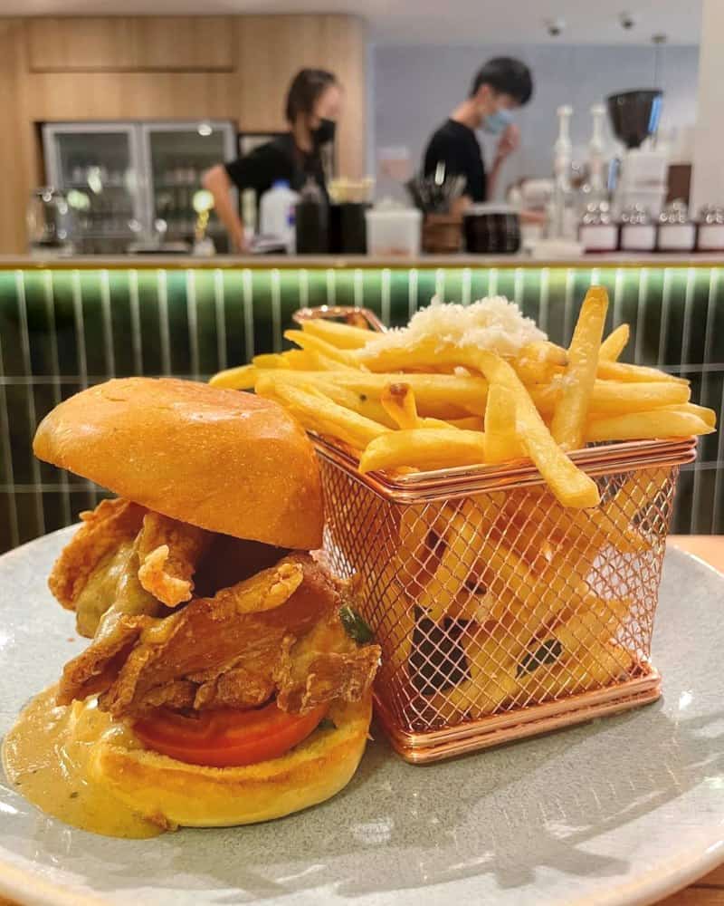seng coffee bar salted egg chicken burger