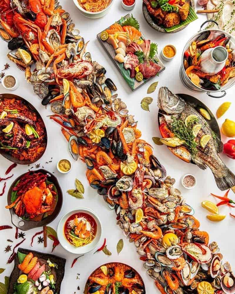 the line 50% off second diner promo