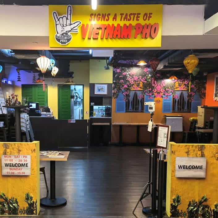 signs a taste of vietnam pho singaproe