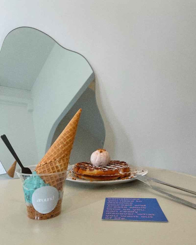 around cafe tampines