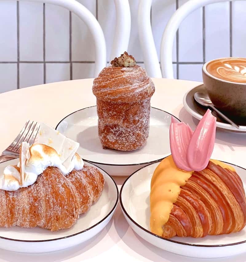 mr holmes bakehouse singapore cruffins