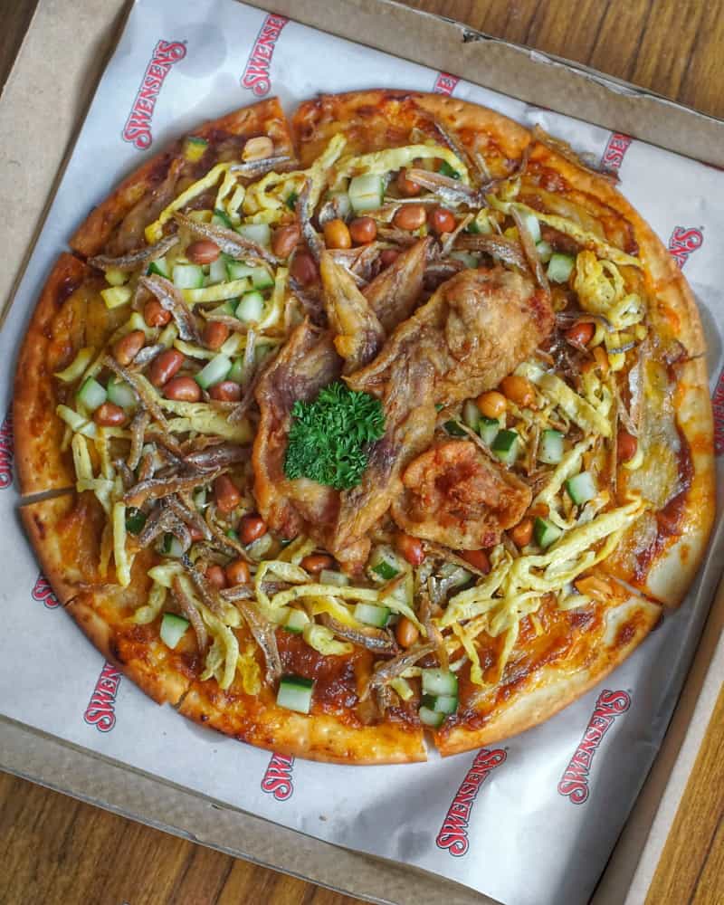 swensen's national day specials nasi lemak pizza