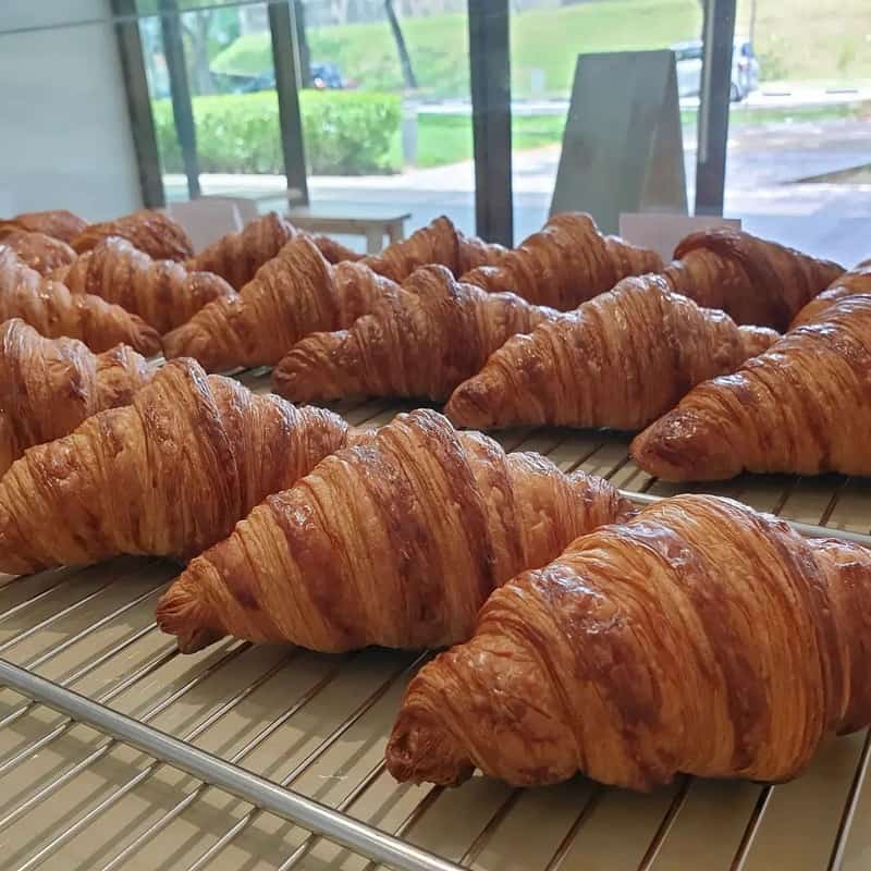 Nicher Bakery croissants