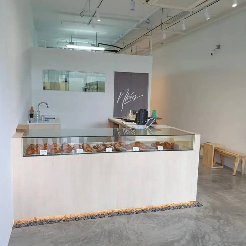 Nicher Bakery interior