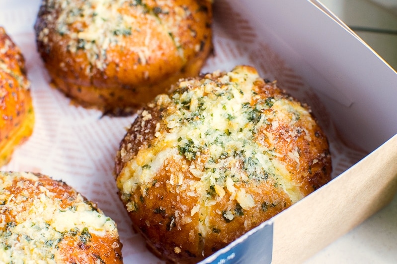 Garlic cream cheese bun from Restaurant Salt