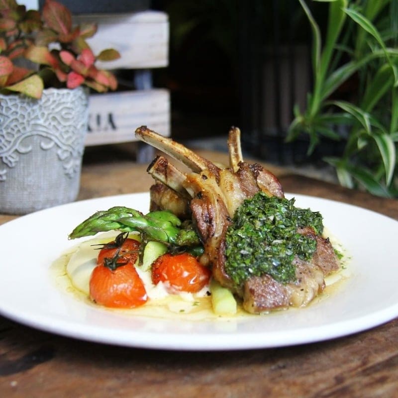 knots cafe & living pasir panjang