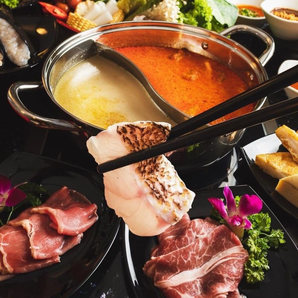 the buffet restaurant m hoel 1-for-1