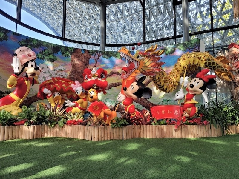 Mickey & Friends Floral Fantasy