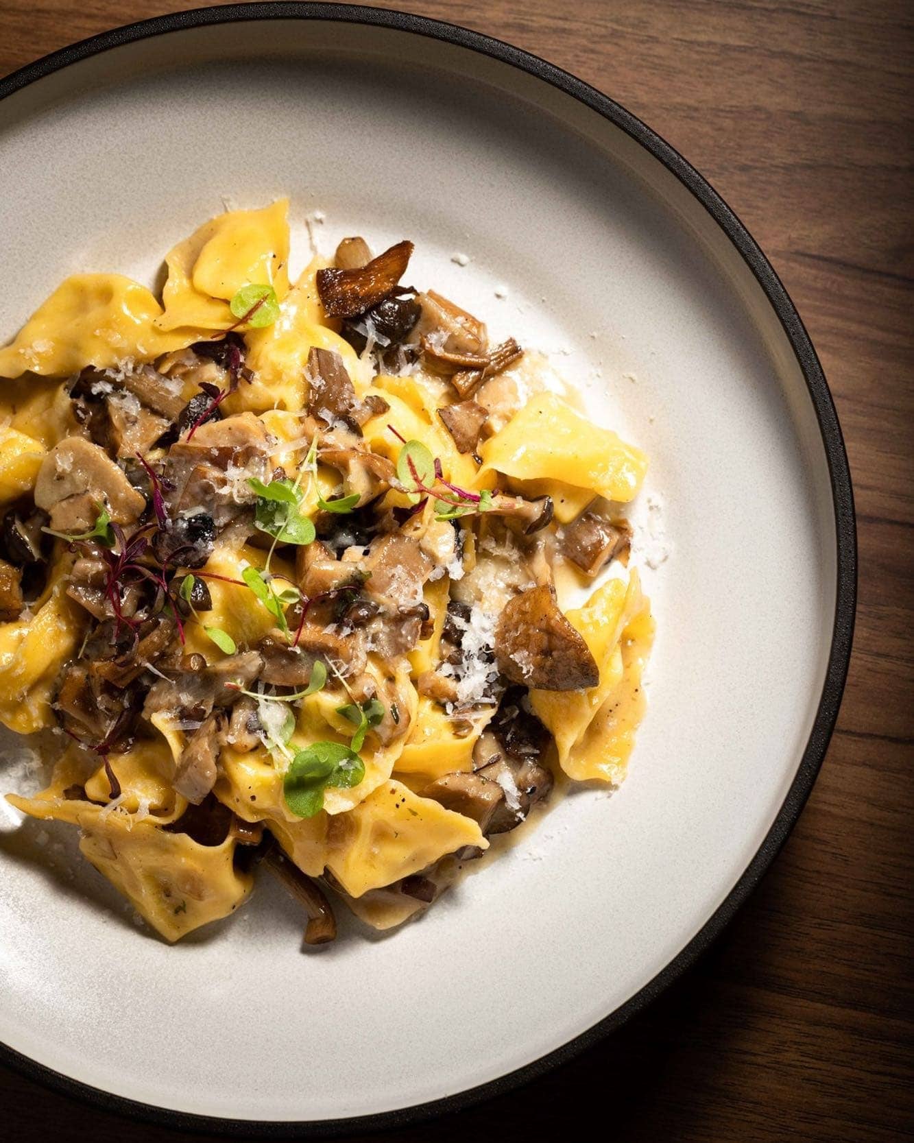 california republic amoy street socal italian cuisine restaurant cappellacci