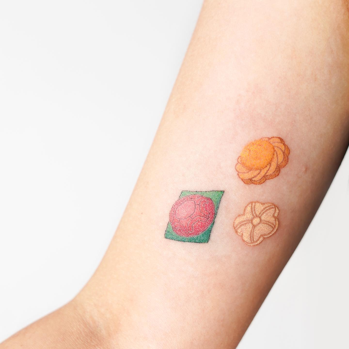 korean watercolour tattoo