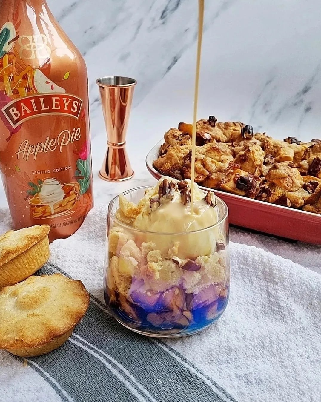 apple pie baileys bakes
