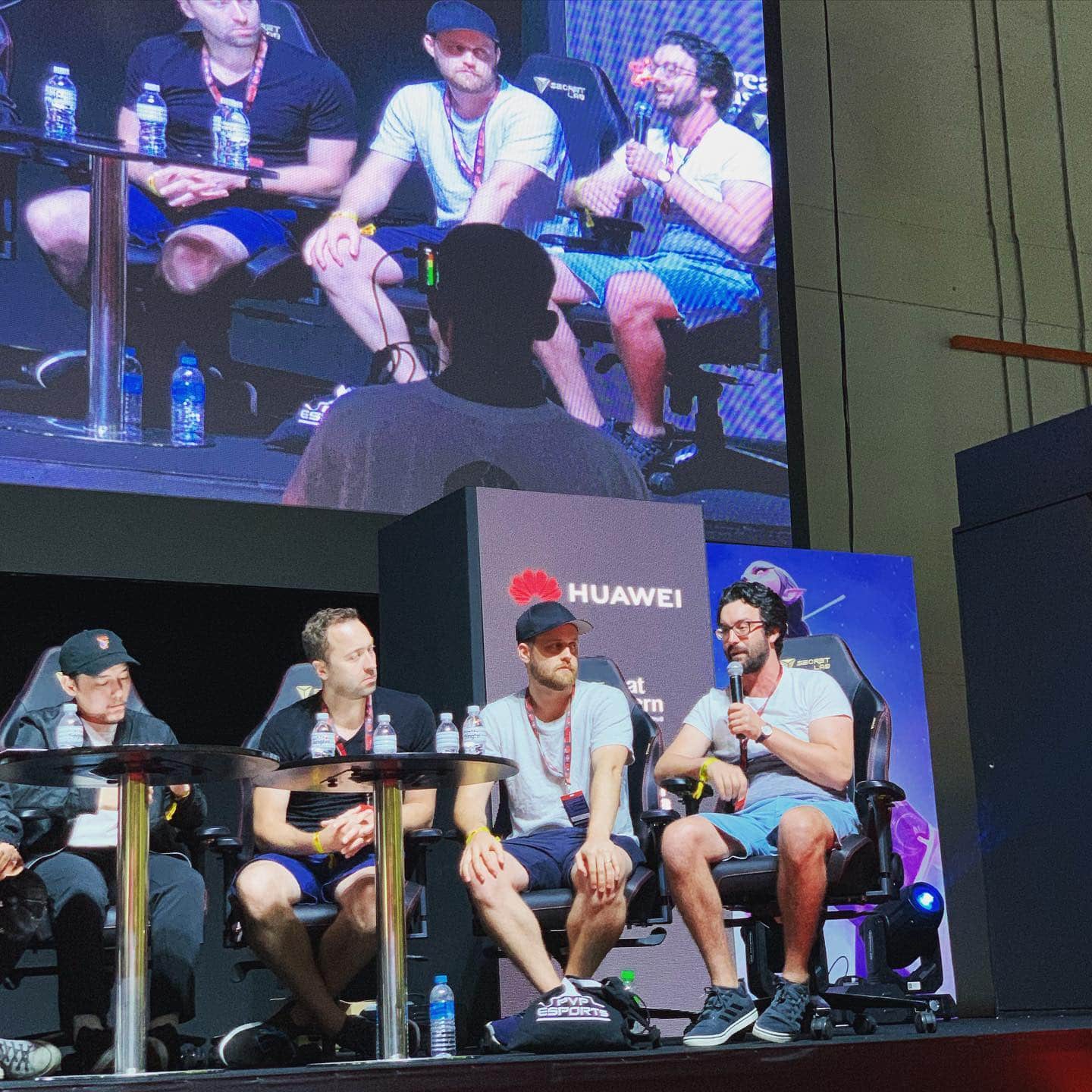 singapore comic con panel viva la dirt