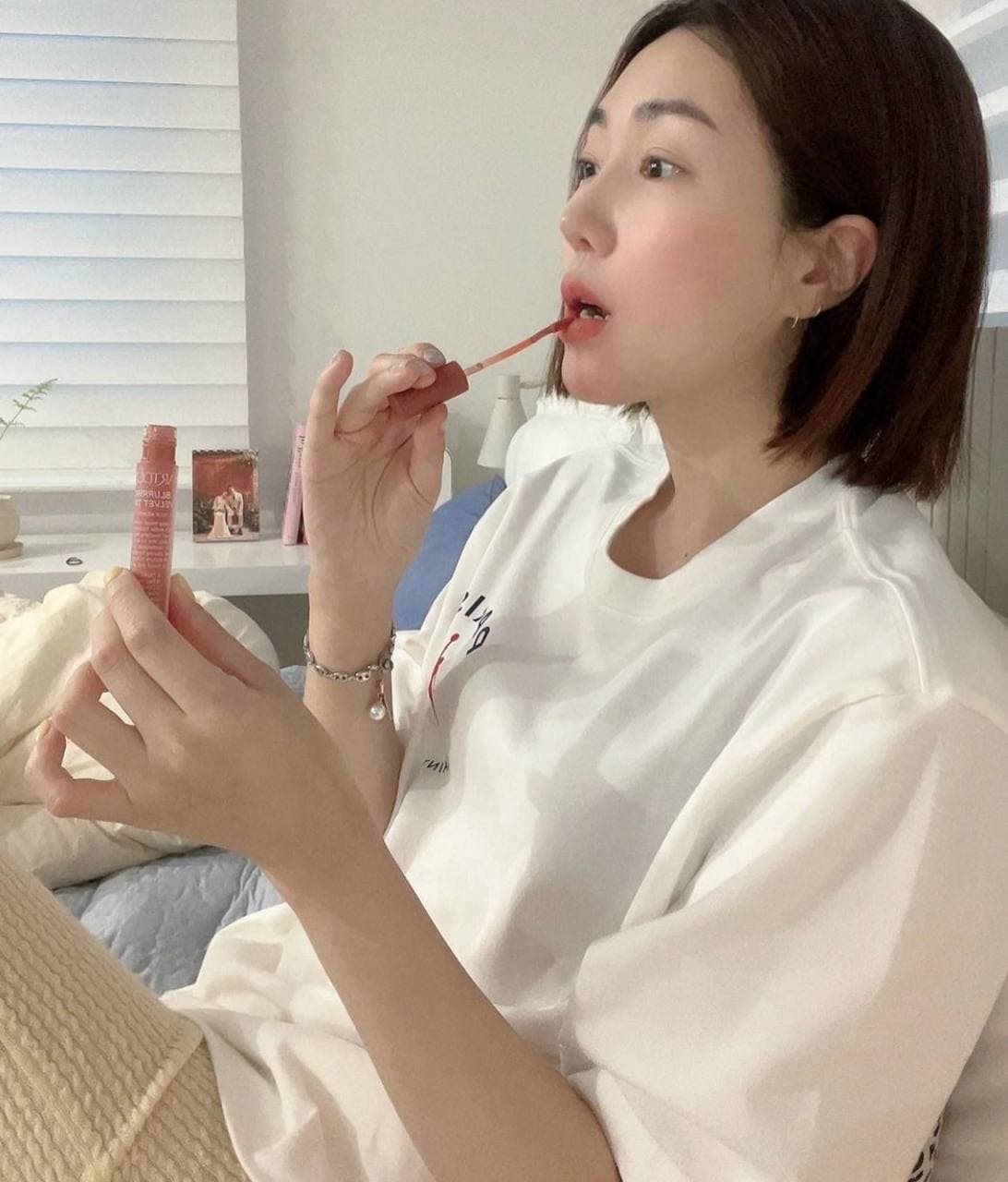 milk tea lip artdeli