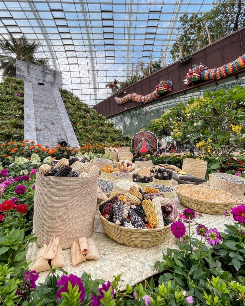 gardens by the bay's hanging gardens floral roots