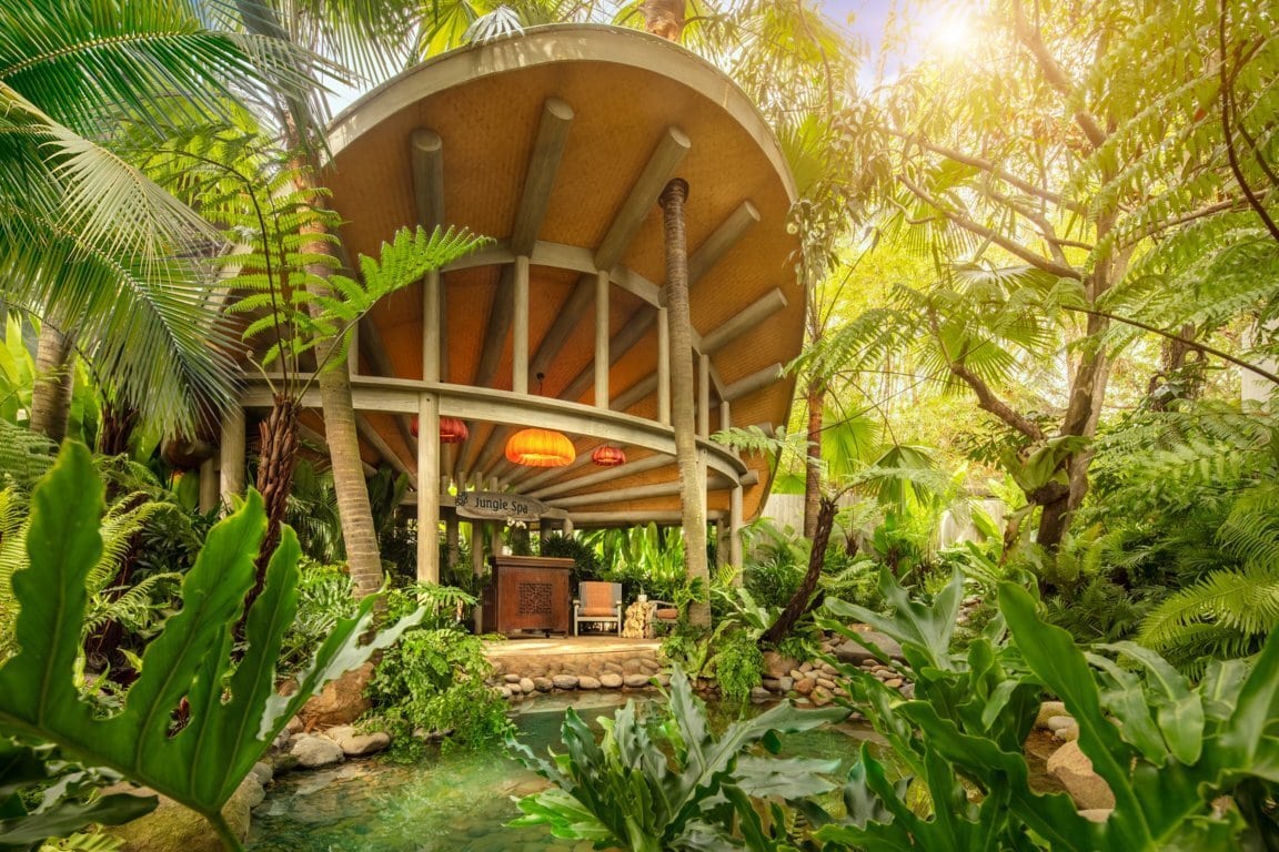 traveloka flash deals