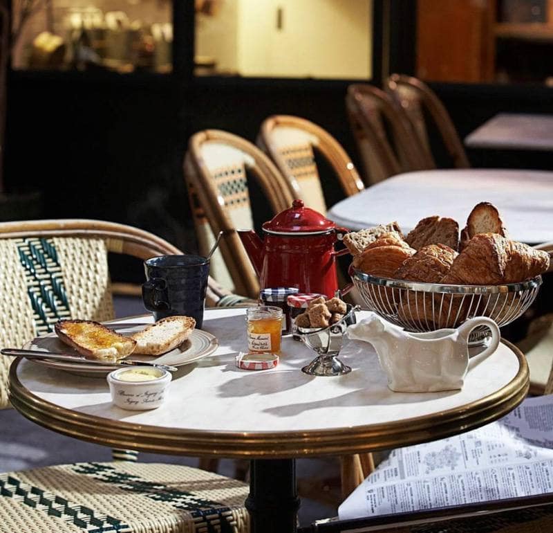 cafe and bar gavroche singapore