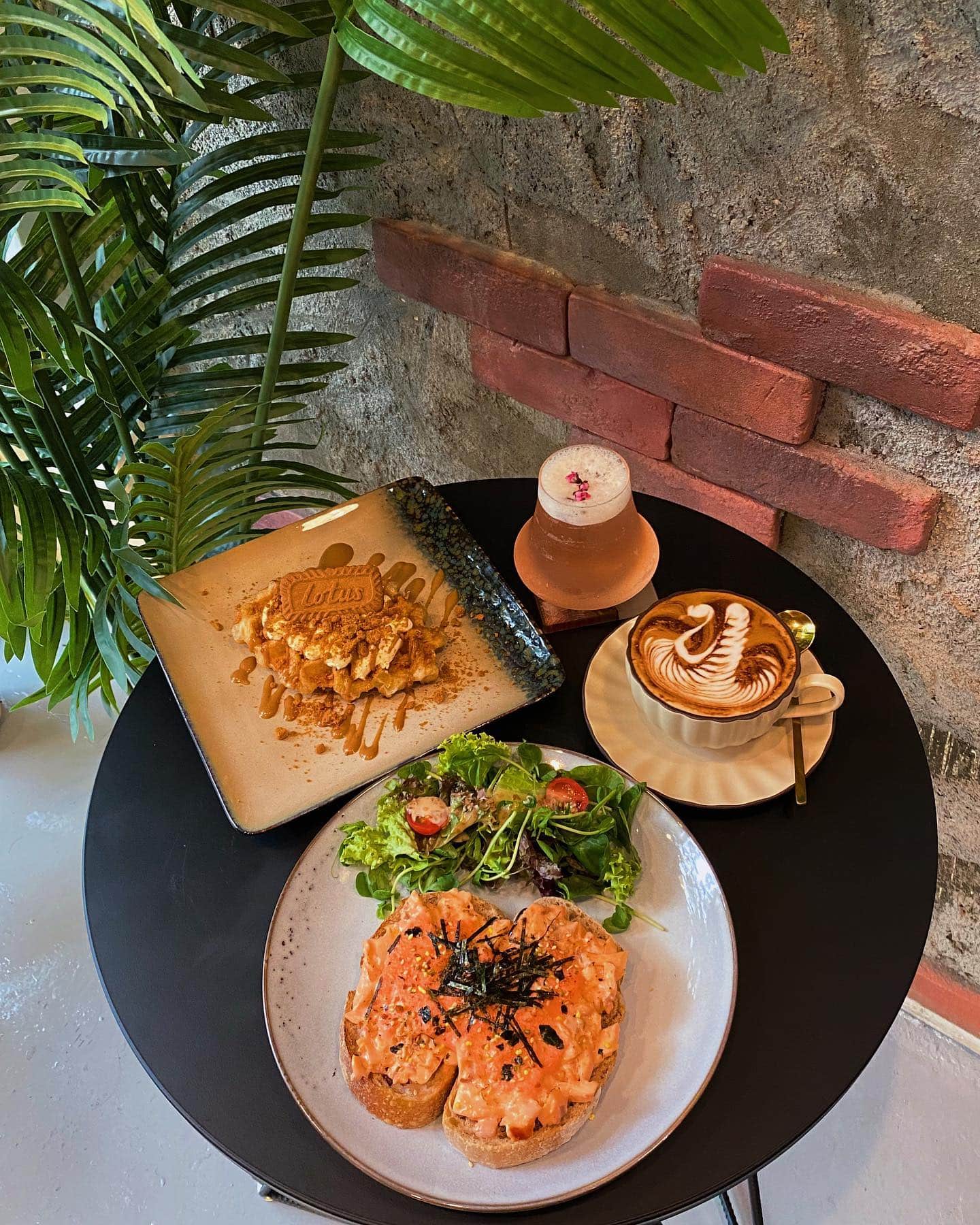 Lazy Day Café & Bar