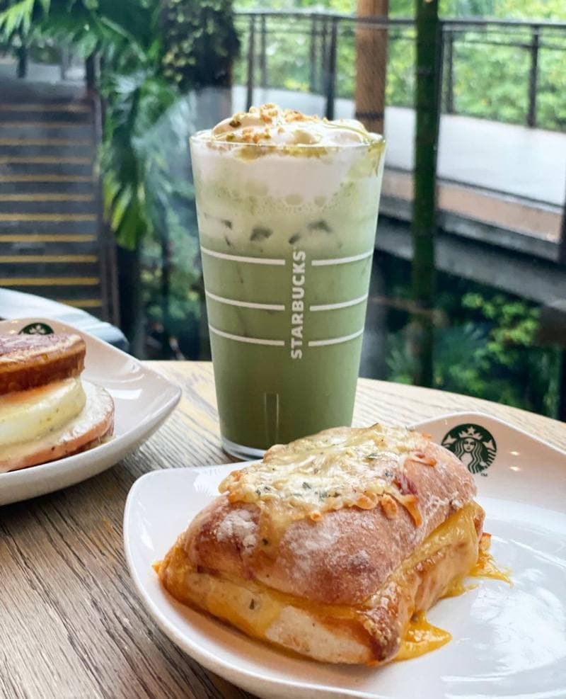 starbucks mandai river safari