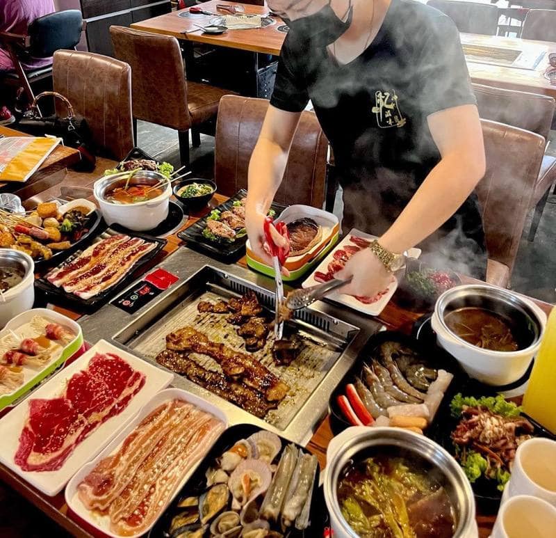 yi zi wei 6 in 1 buffet geylang singapore