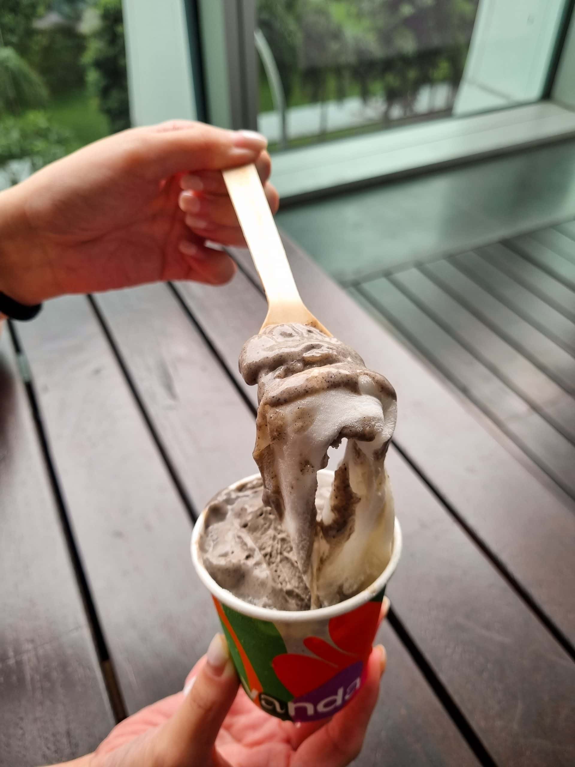 vanda botanical desserts