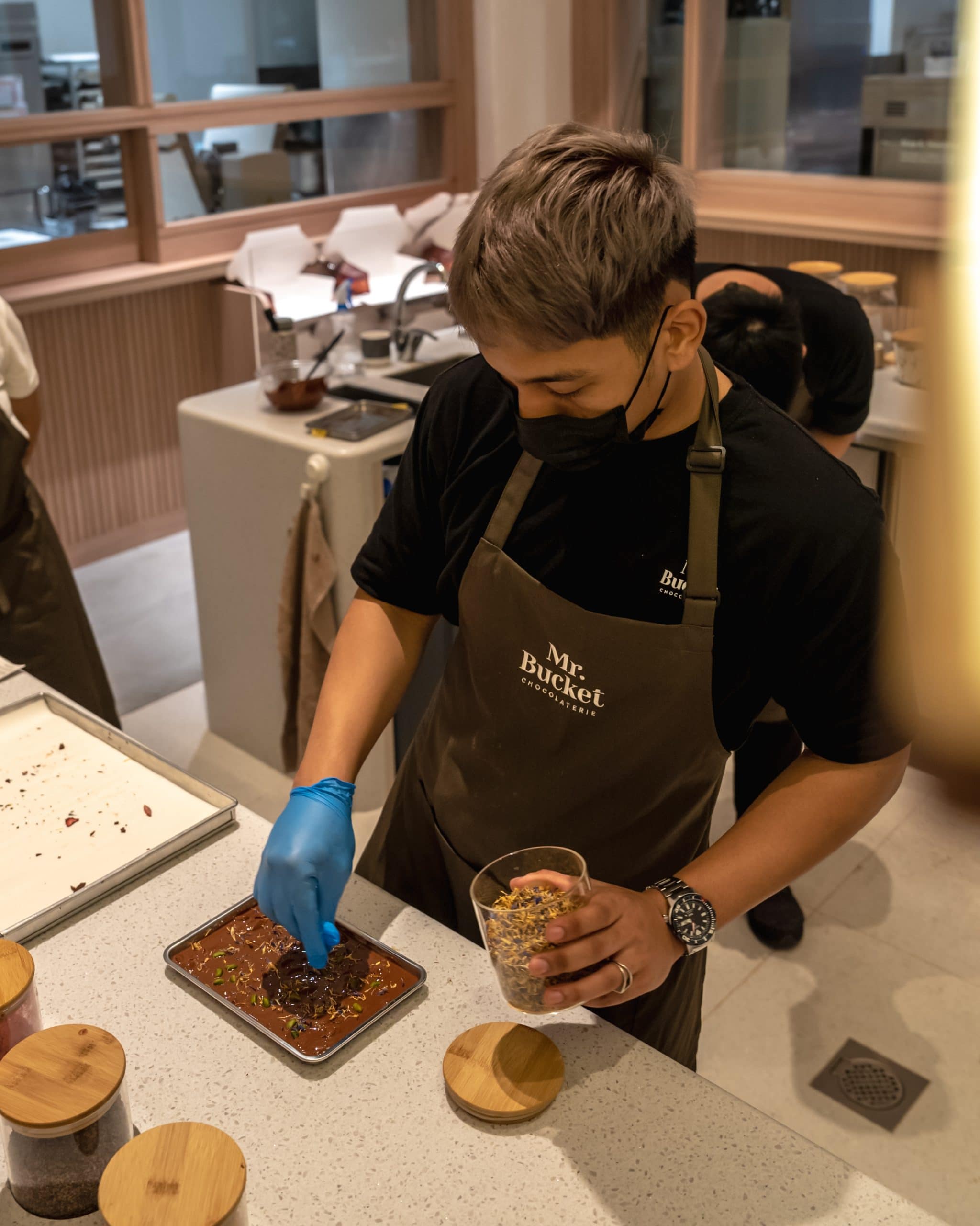 mr bucket chocolaterie