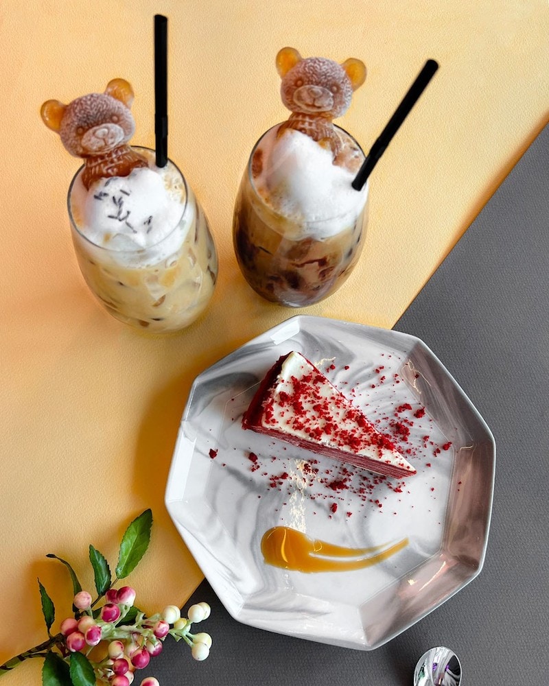 Knock Knock: Dawn - Dusk