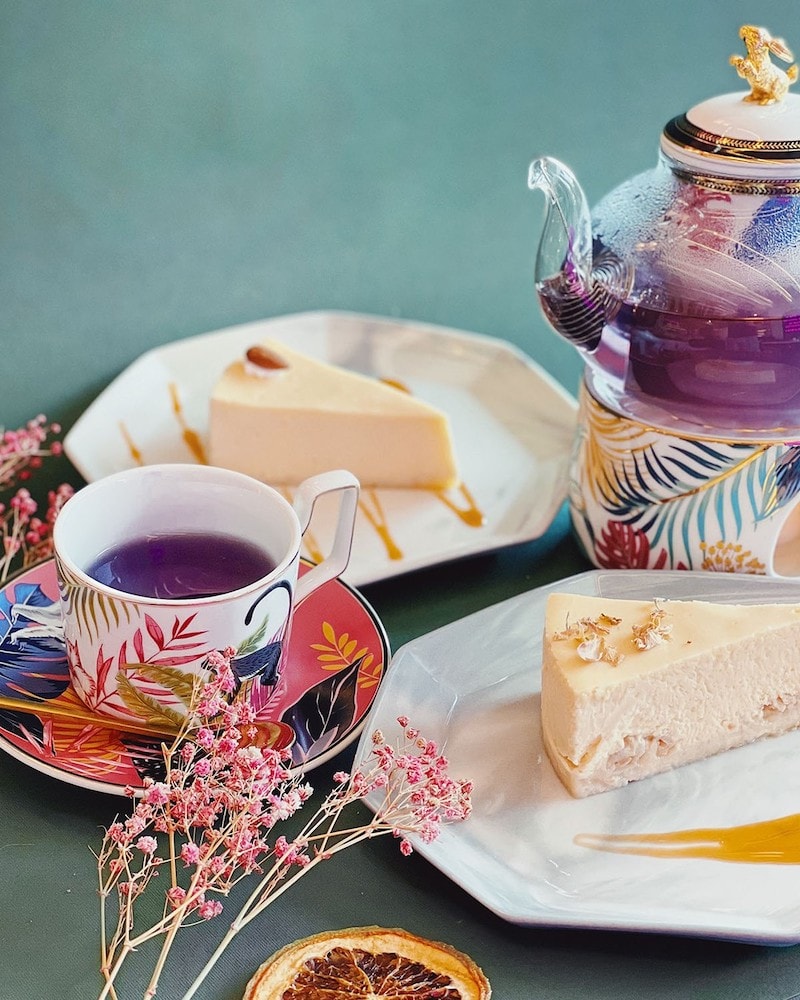 Knock Knock: Dawn - Dusk