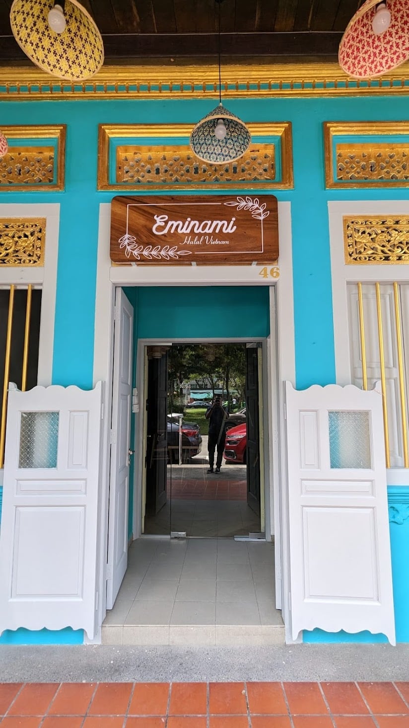 bistro eminami