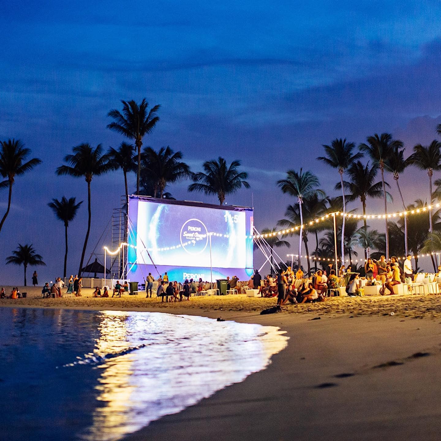 hendrick's sunset cinema