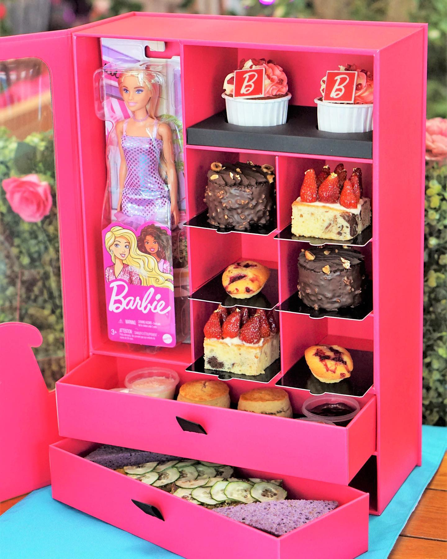 barbie ultimate staycation