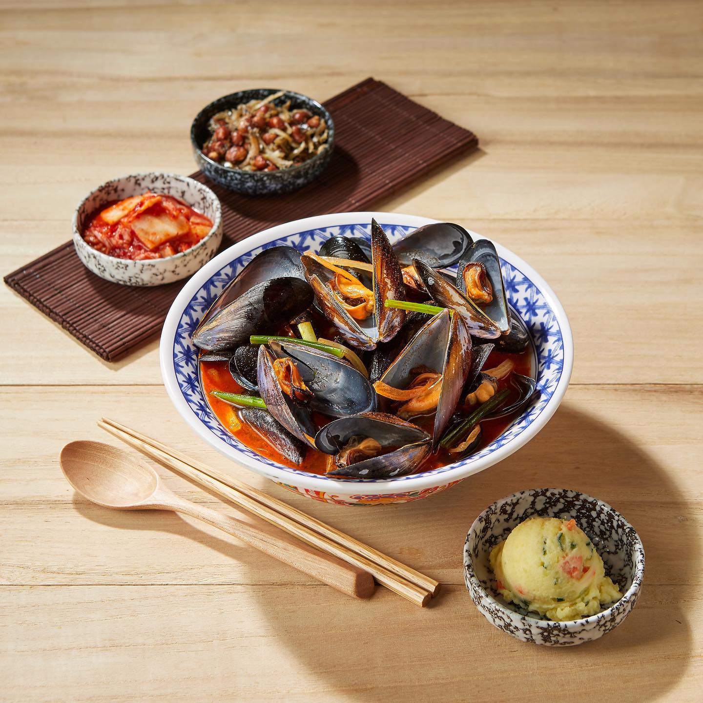 set lunch Wooga Jjajang