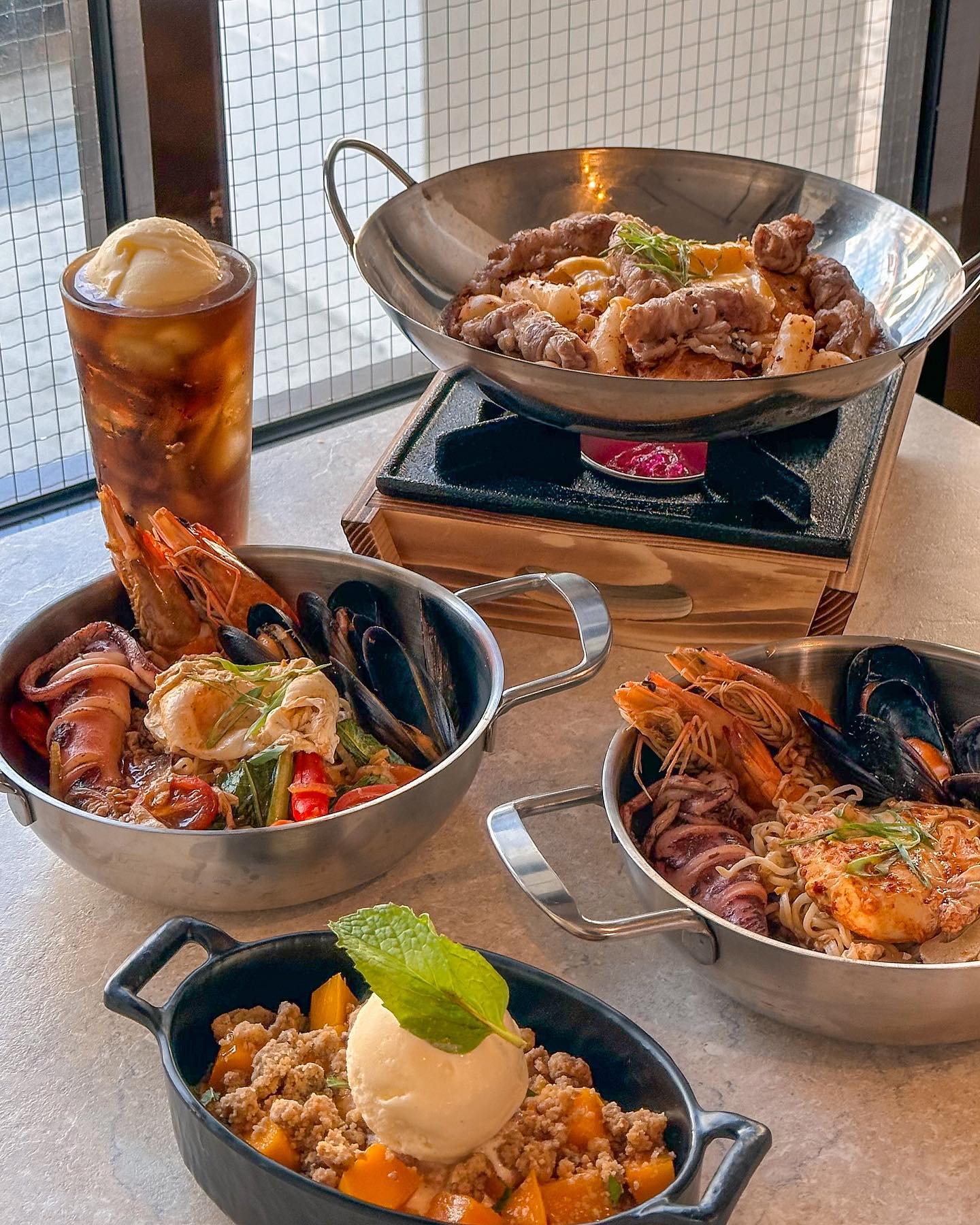 magg by royz et vous