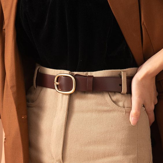 capsule wardrobe belt