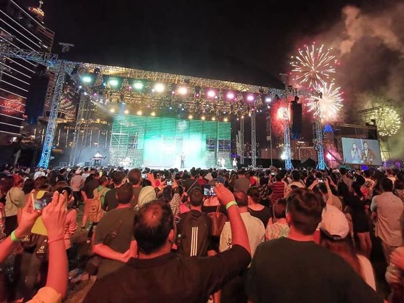 countdown 2024 fireworks