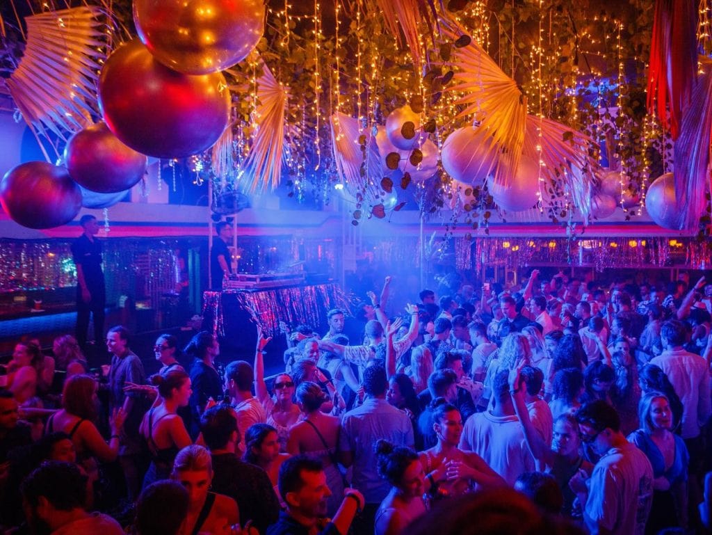 nightclubs in bali