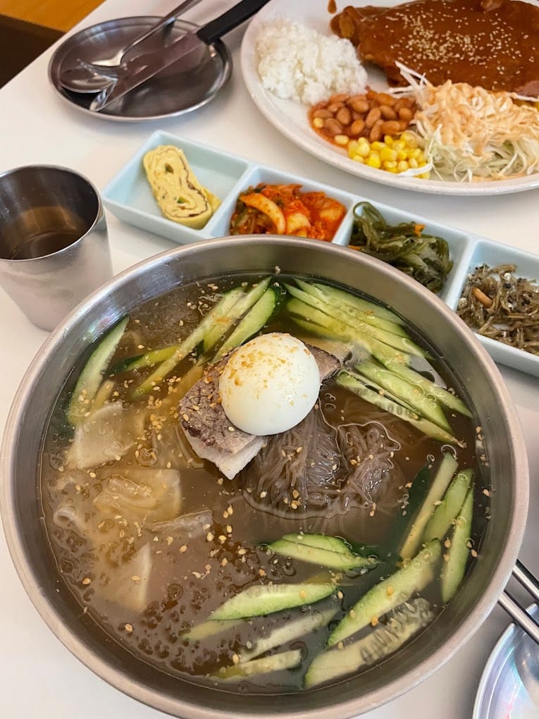 myung ga tanjong pagar