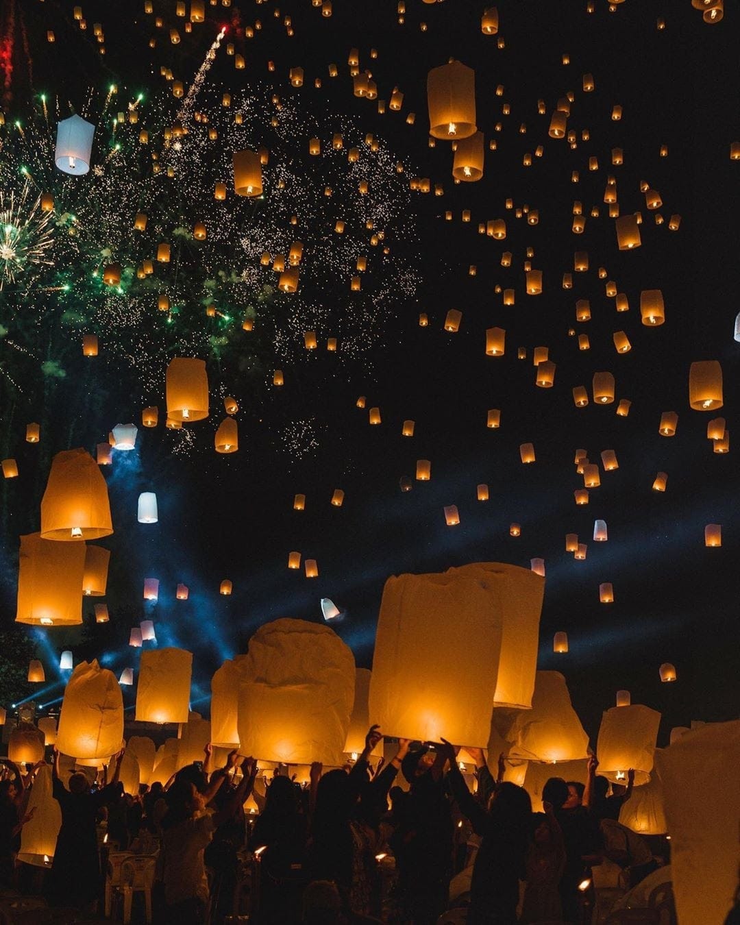 sky lantern festival singapore
