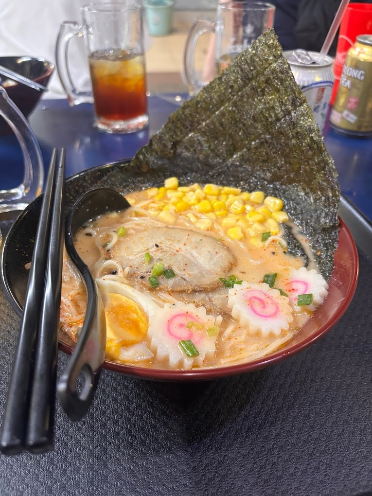 Tsuki Ramen