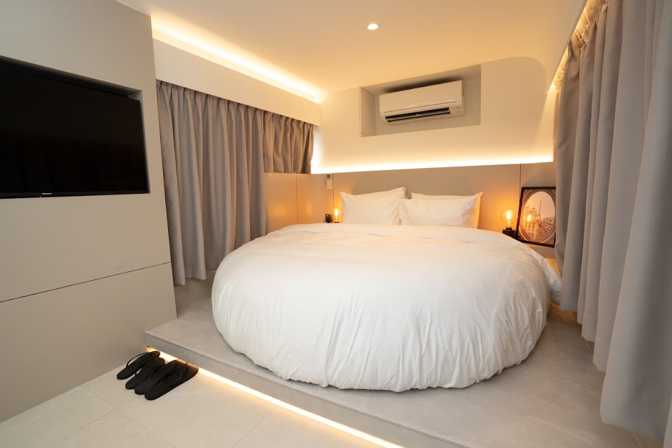 Train Pod @ one-north