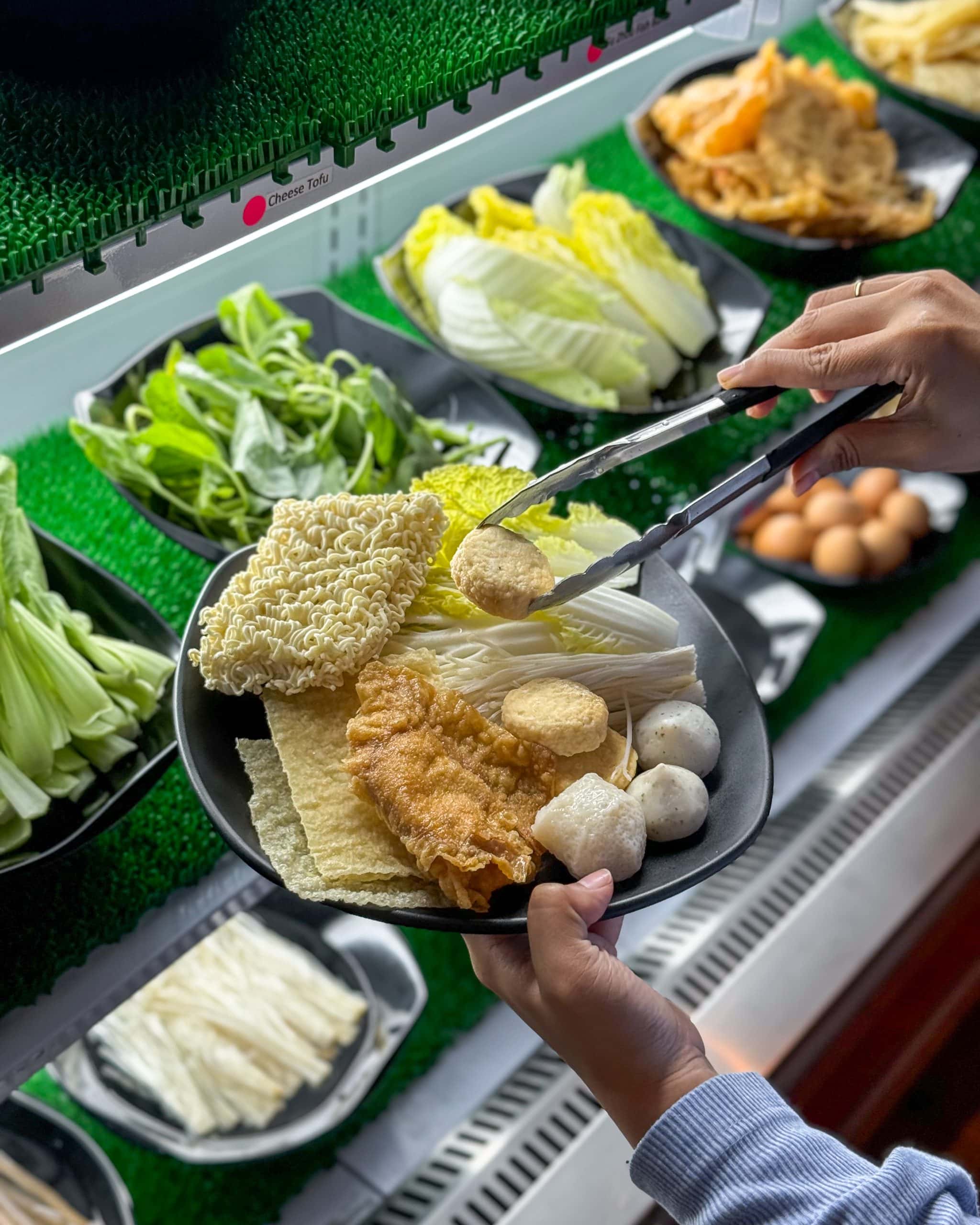 imperial taste steamboat buffet