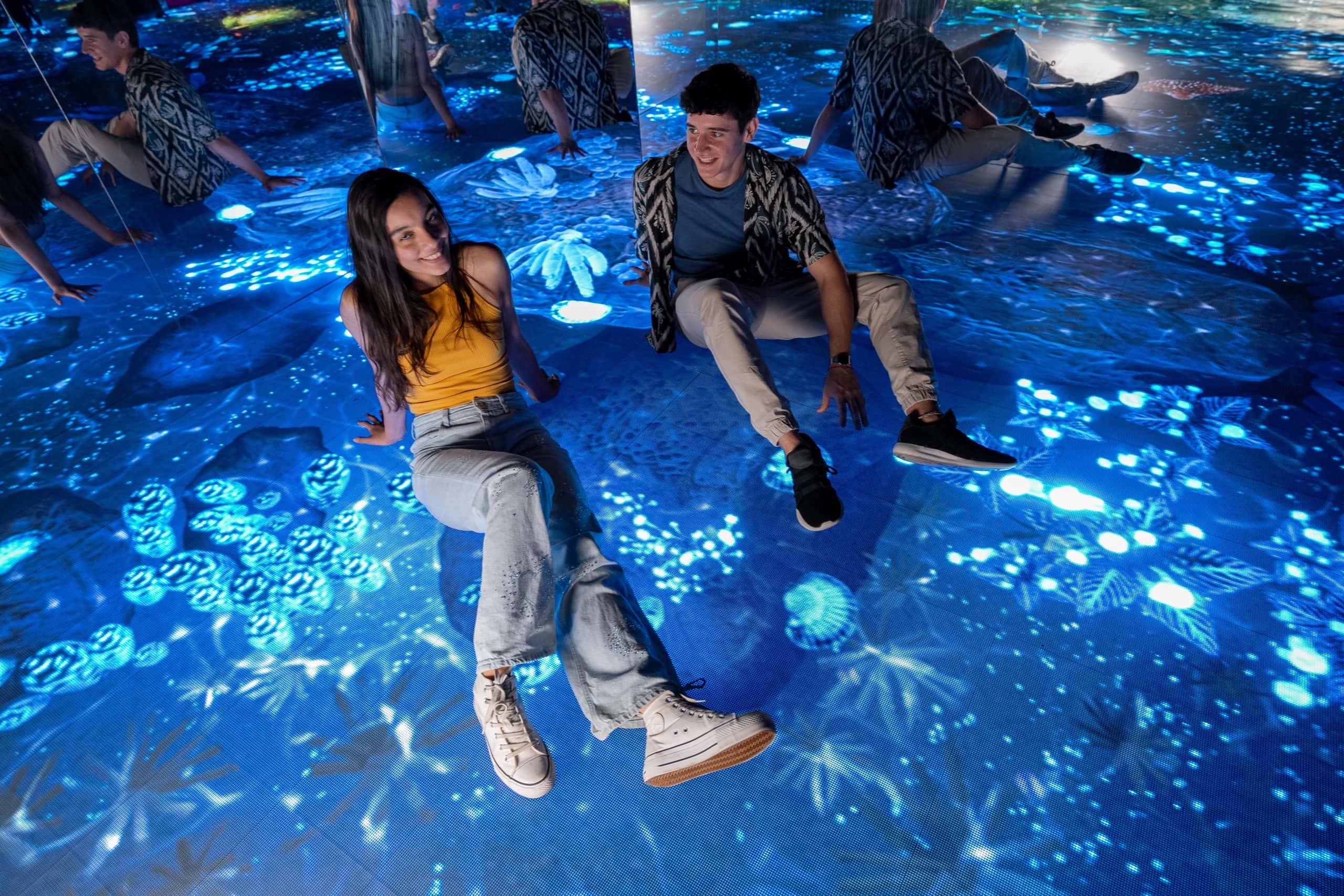 Bubble Planet: An Immersive Experience