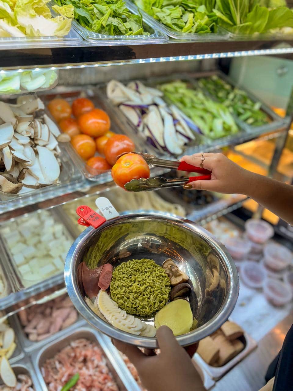 Xiao Man Niu Mala Xiang Guo