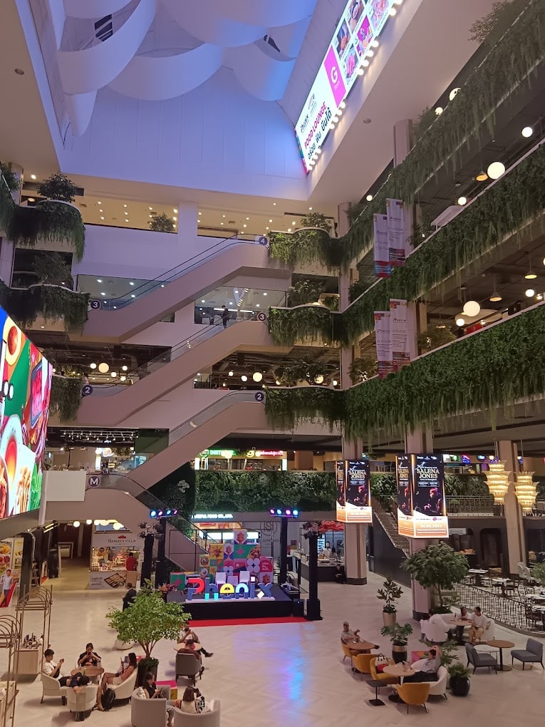 Phenix Pratunam Mall