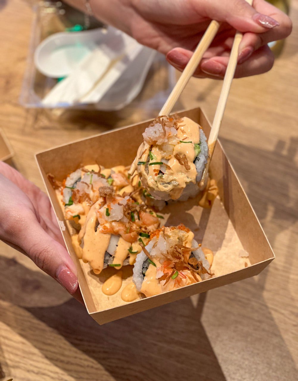 Roll Sushi by IPPUDO