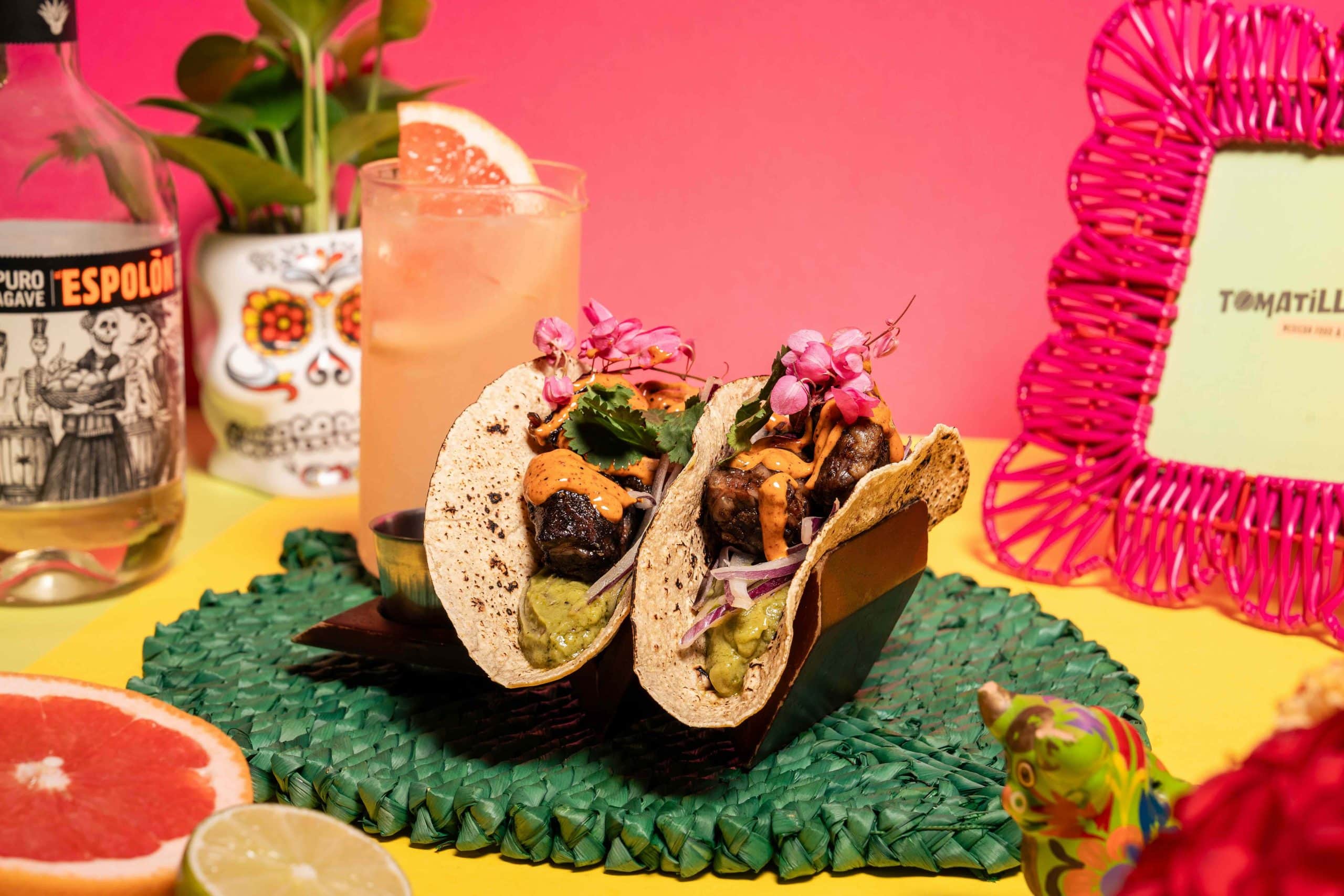 TOMATILLO Mexican Food & Bar 